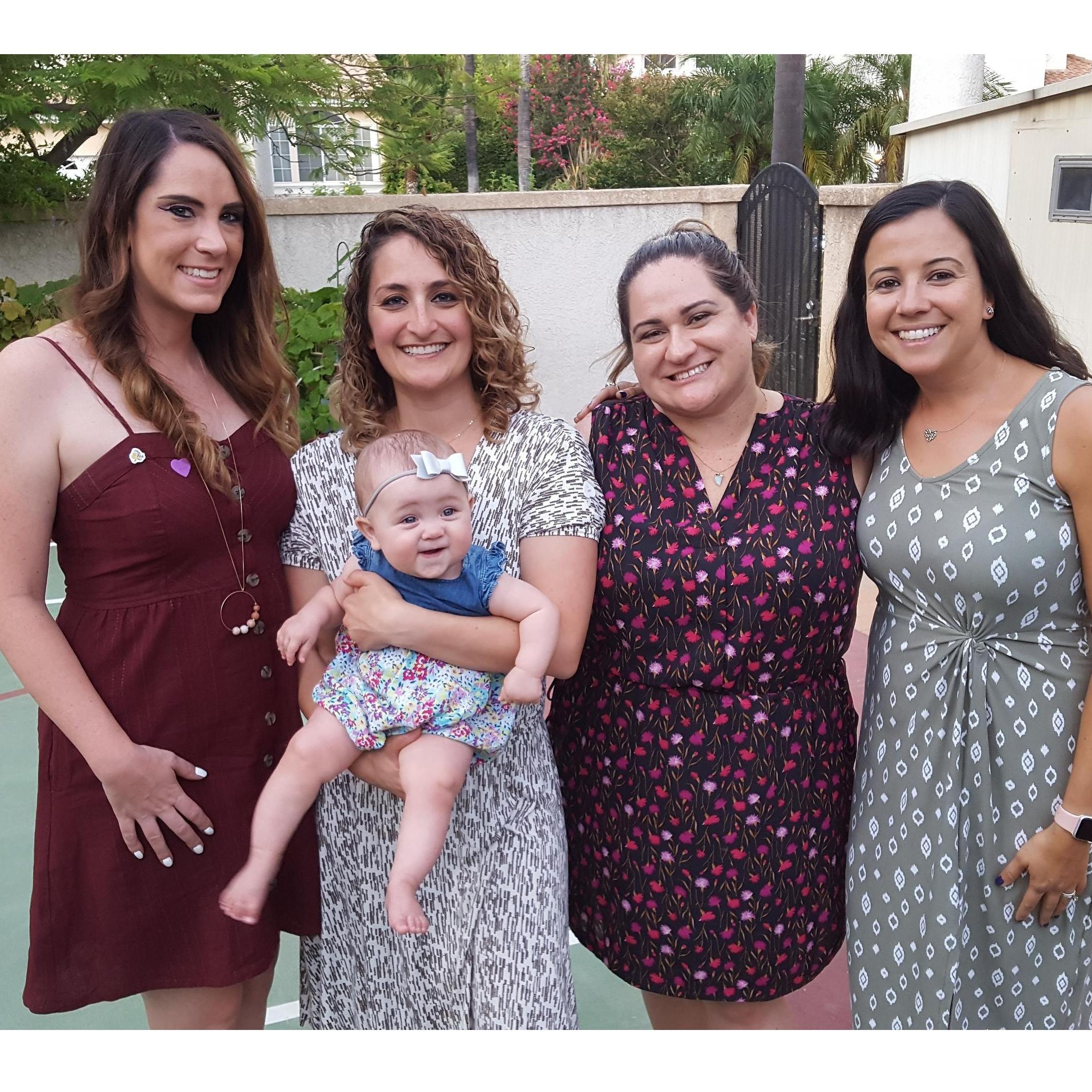 Jessica and her college friends - Alanna, Meli and Tati