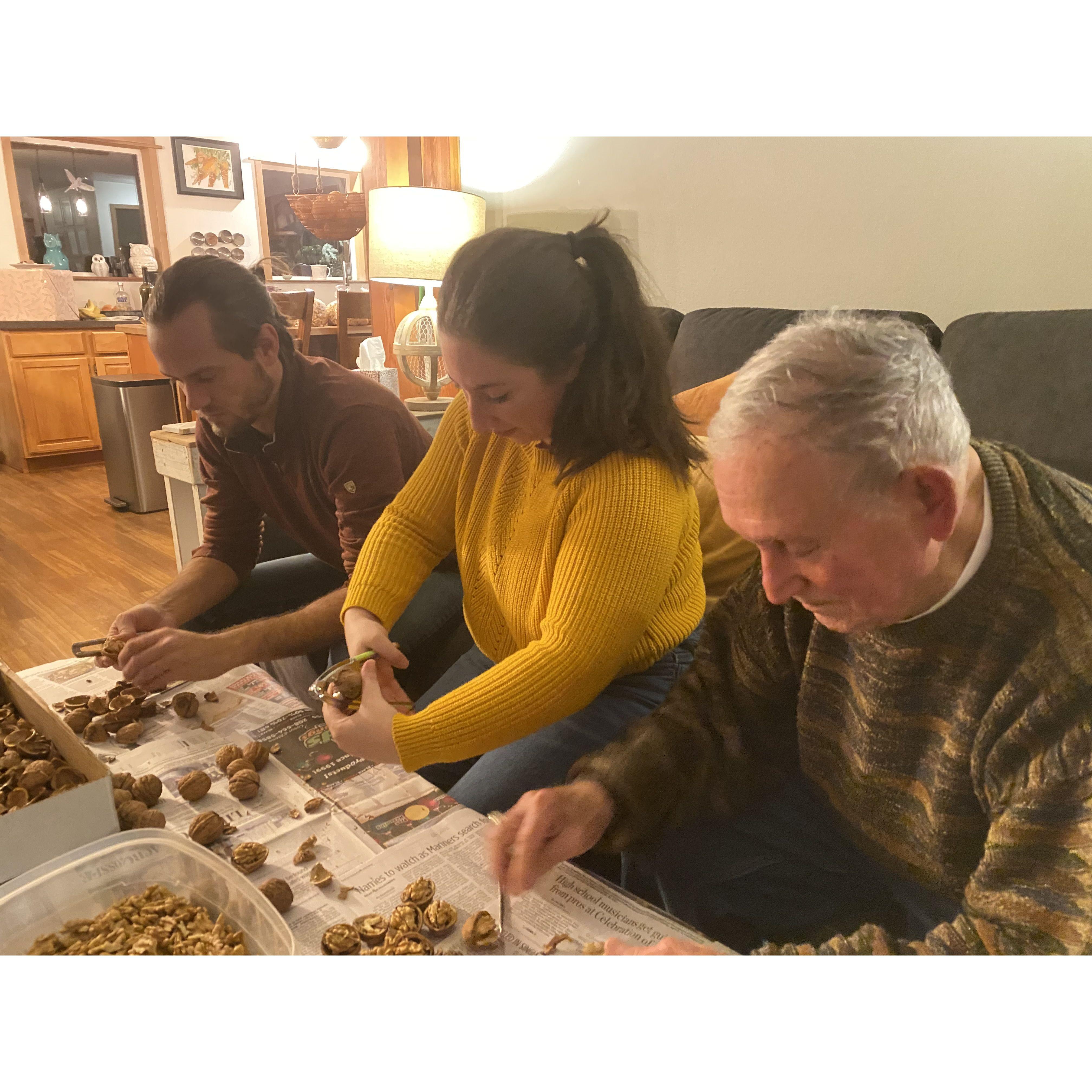 Walnut crackin' party with Sylvana's dad Alvaro, Thanksgiving 2022