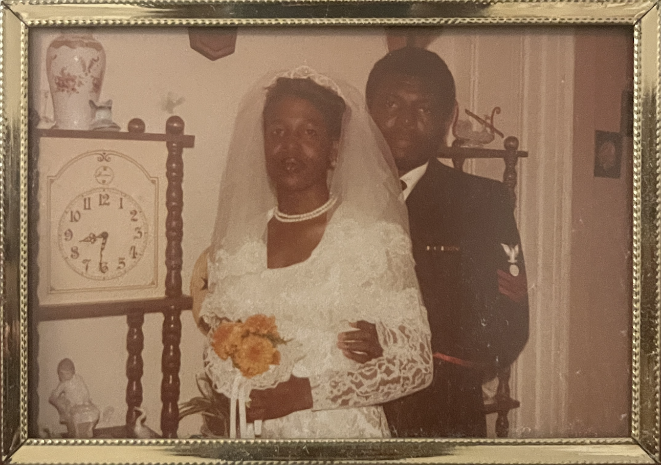 The Wedding Website of Maureen Smith and Oscar Smith