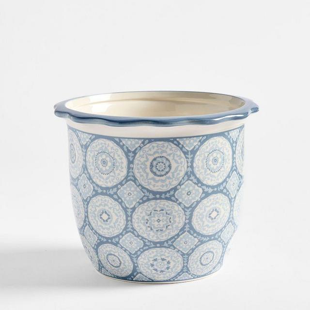 Kravet Medallion Medium Cachepot - Cornflower Blue