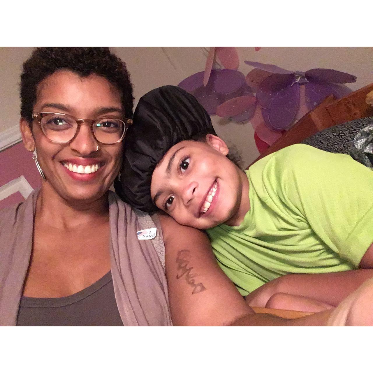 Layla tattoos her name on Malii's arm and everyone's pretty happy about it (San Antonio, Nov. 2018)
