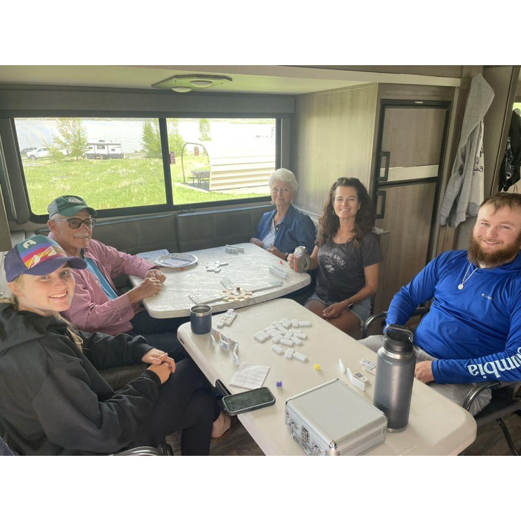 Camping with Ryan's family!!