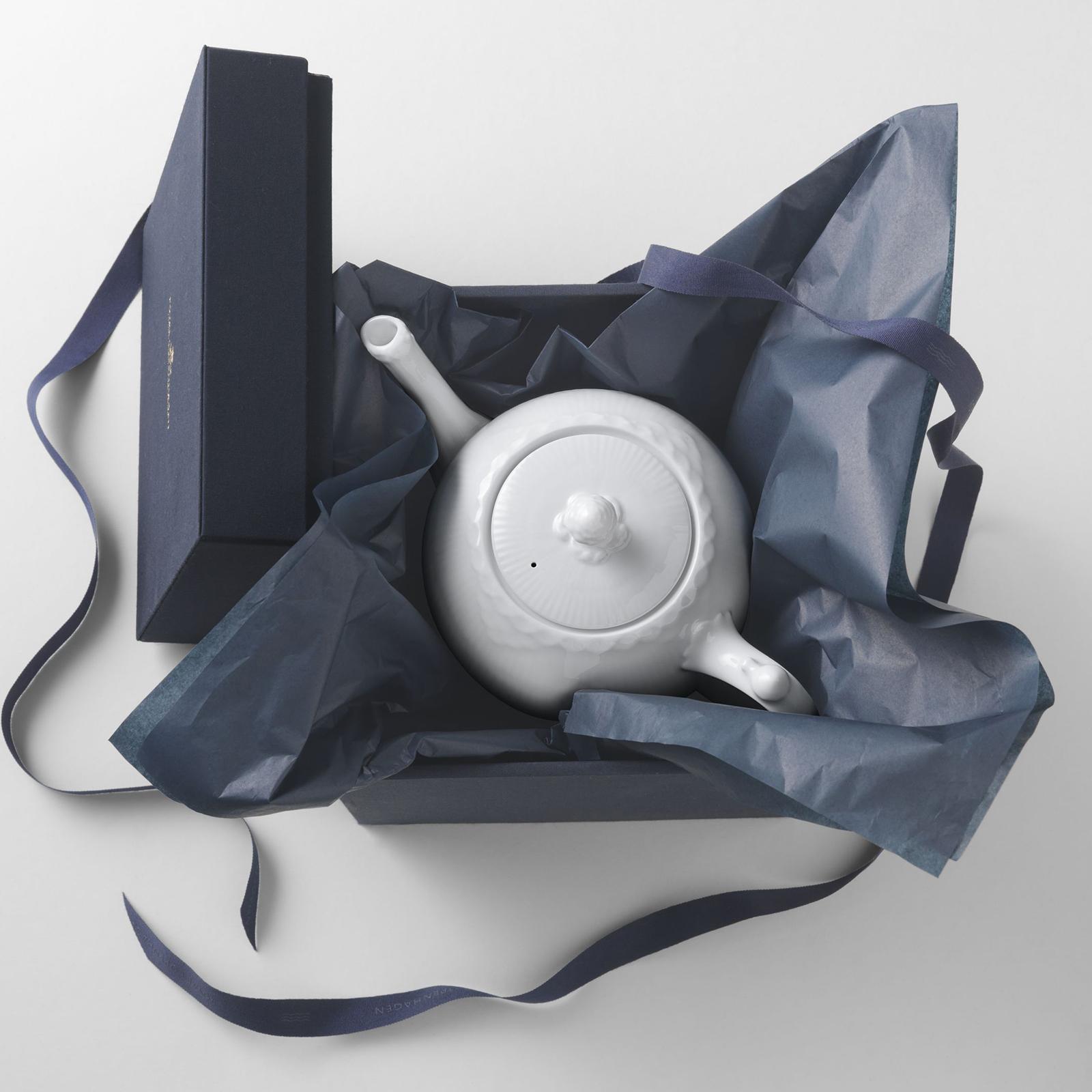 White Fluted Half Lace Tea Pot - Thumbnail 3