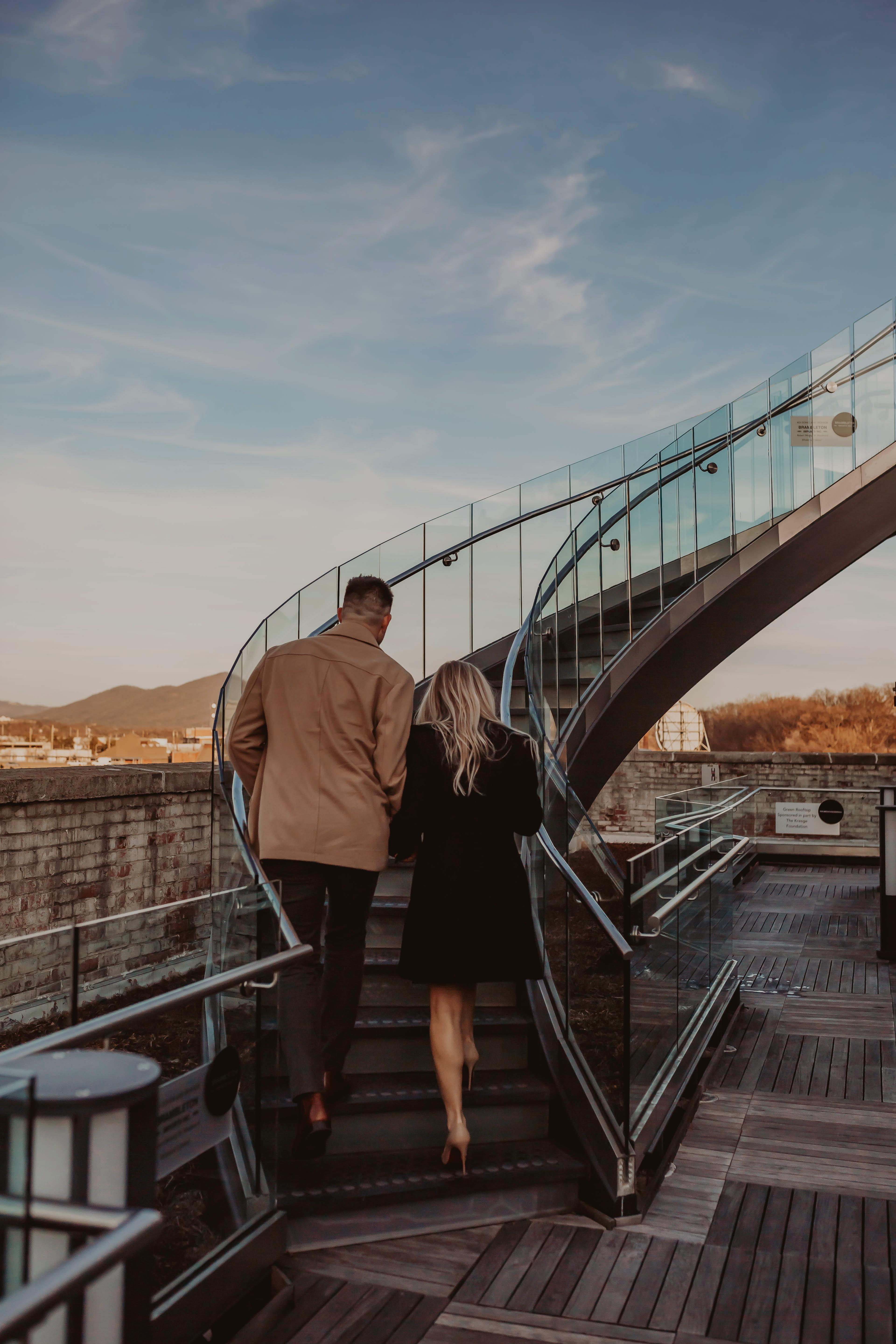 The Wedding Website of Desiree Lewis and Brody Greer