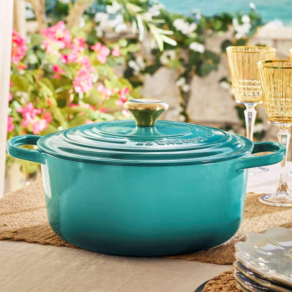 Le Creuset Round Dutch Oven - Thumbnail 4
