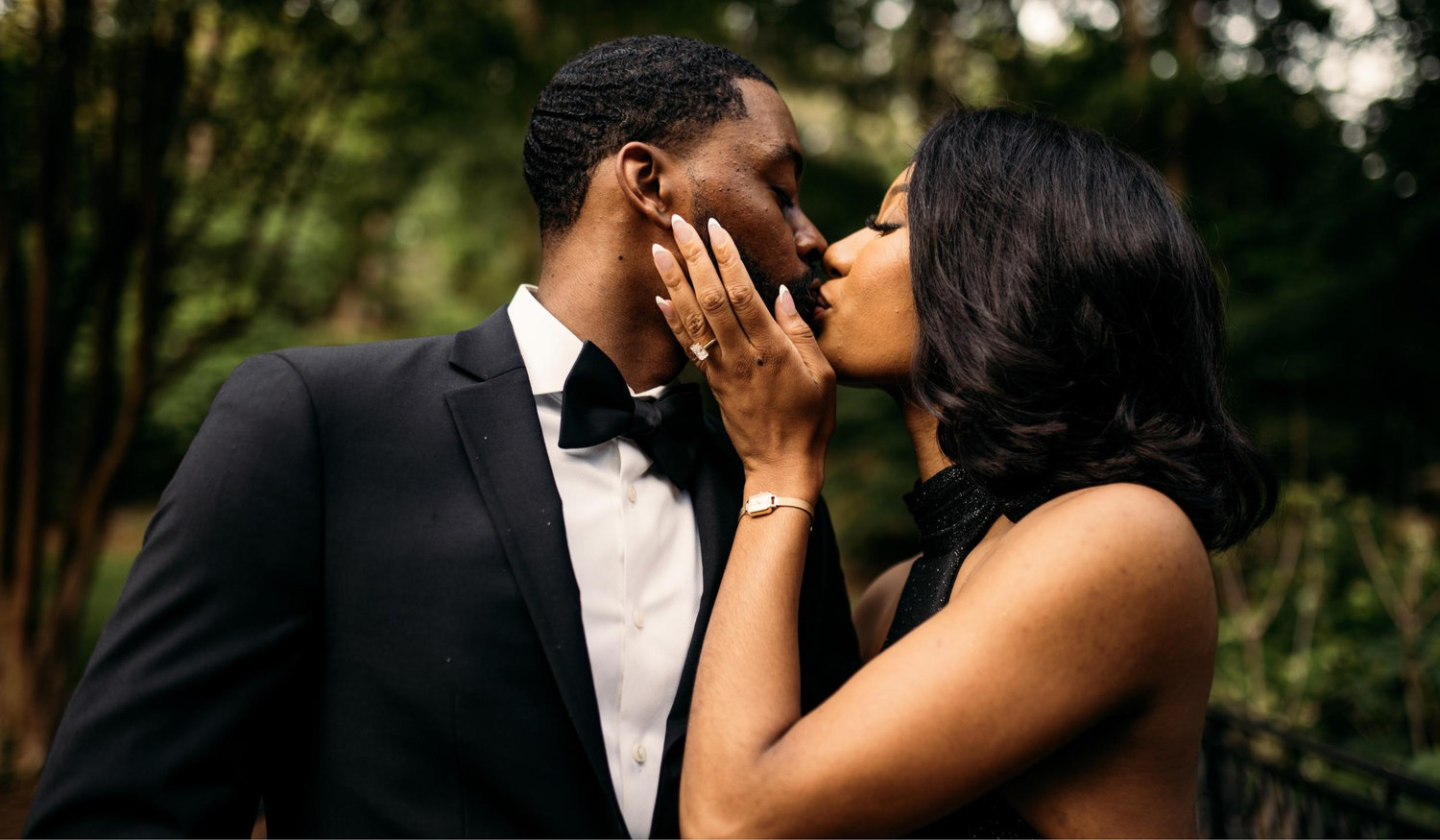 The Wedding Website of Victoria Lindsay and Gerald Fredrick Jr.