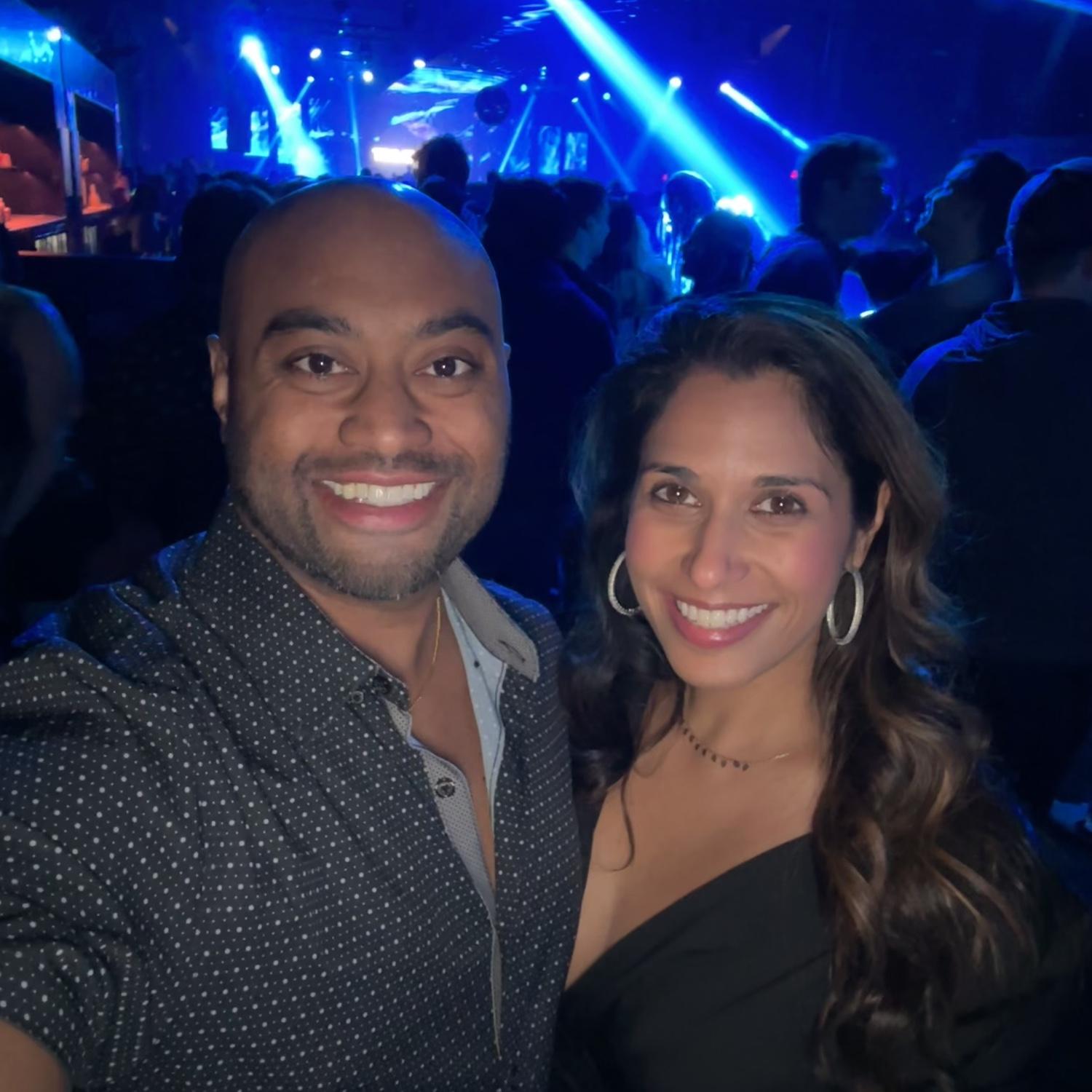 Love, lights, and loud music—this is how we vibe.