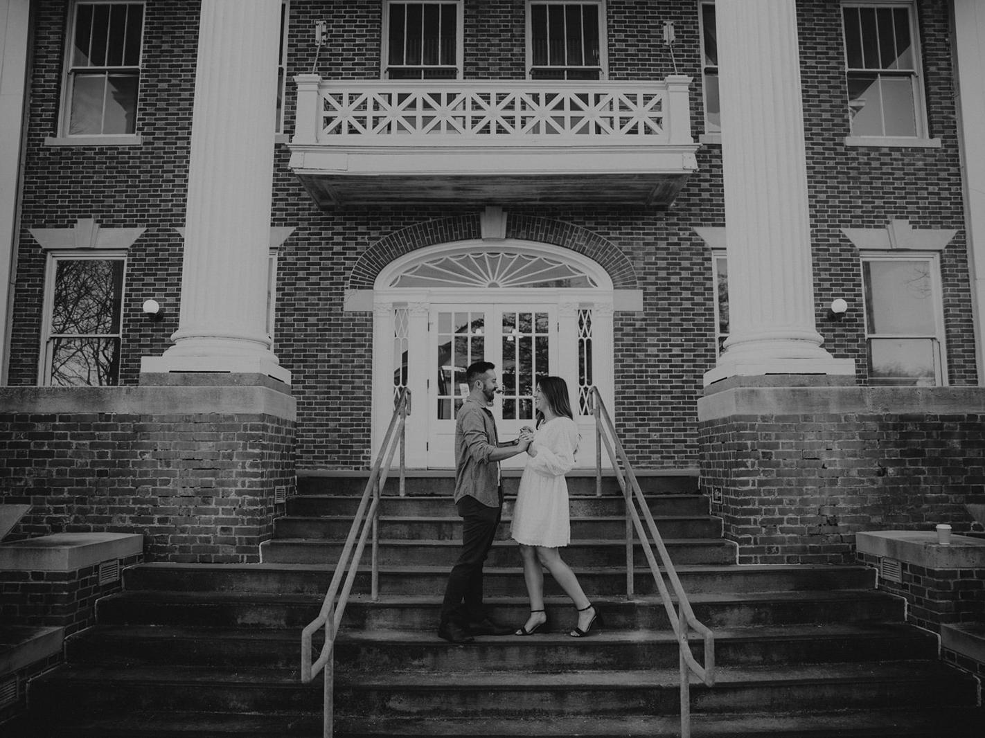 The Wedding Website of Caitlyn Moody and Drew Amor