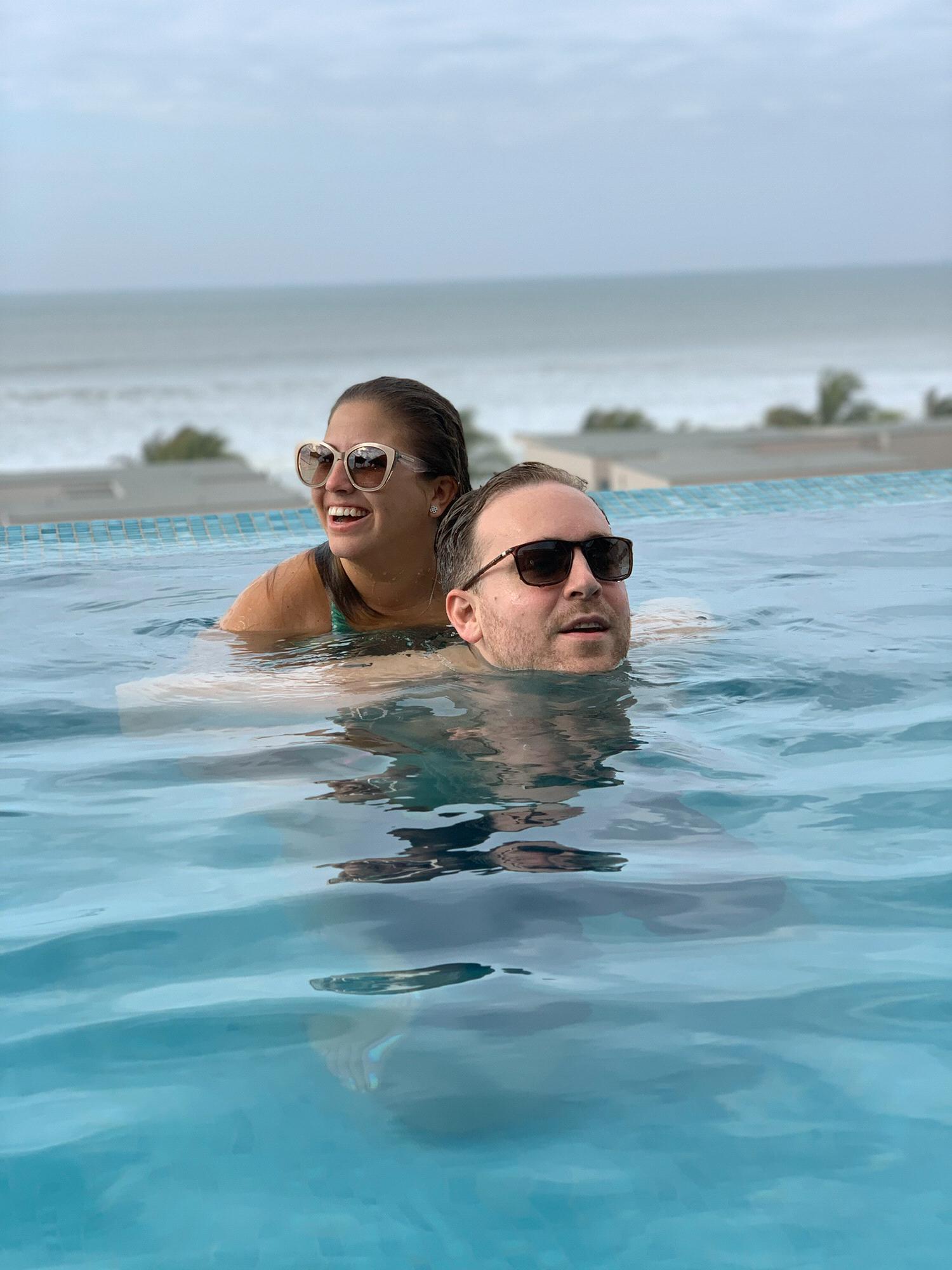 Chilling & Relaxing @Cabo Merlin!