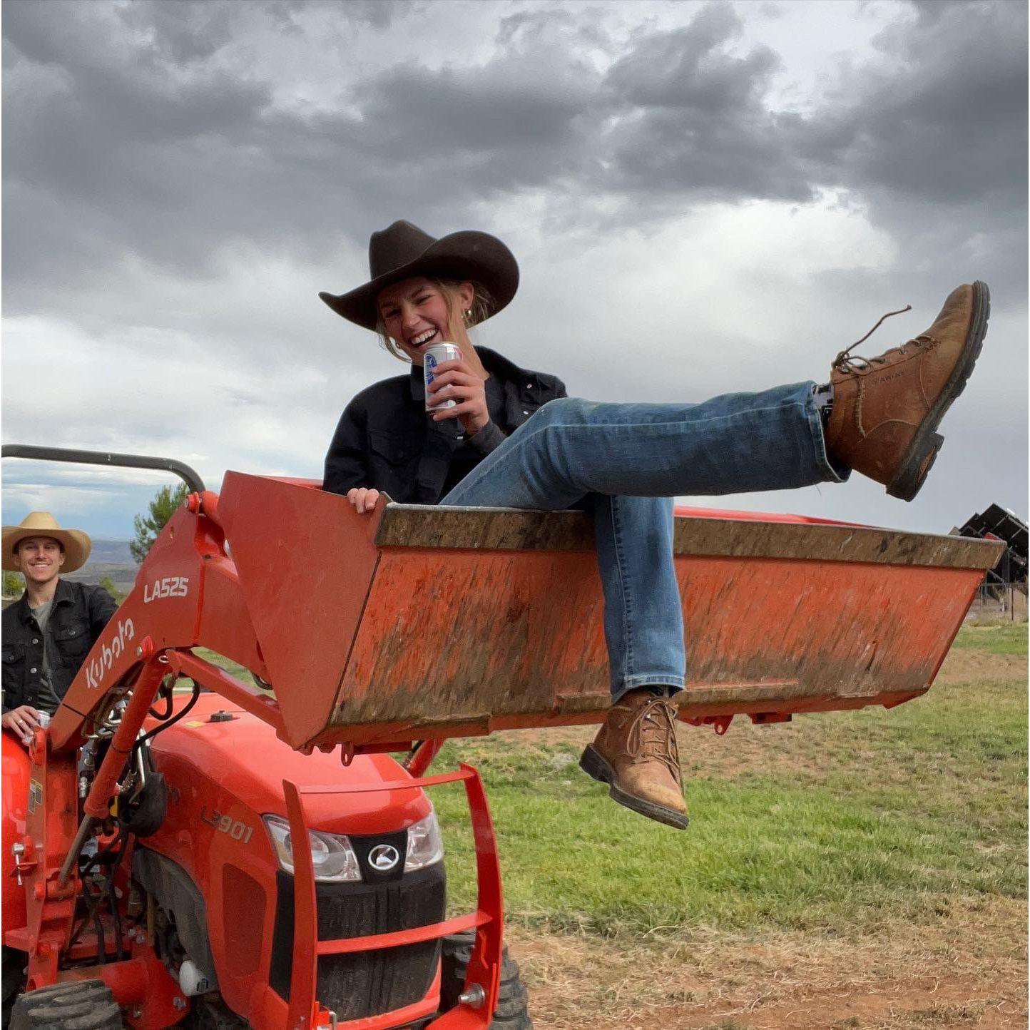 Working on Ian and Laureens ranch