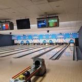 B B's Billiard & Bowling Alley