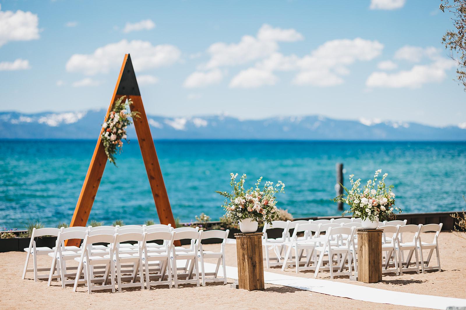 The Wedding Website of Kelly Victor and Barek Madden