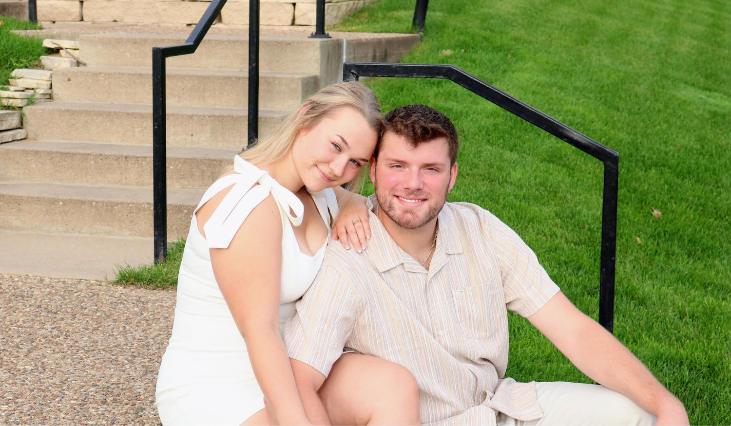 The Wedding Website of Alise Crabtree and Noah MacDonald