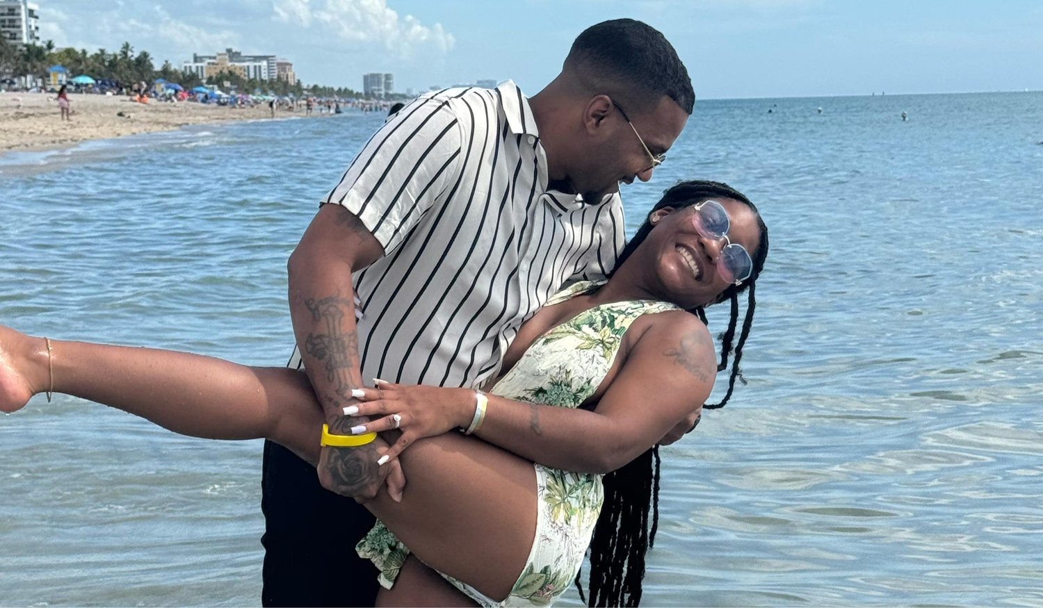 The Wedding Website of Joshua Allen-Robinson and Antoineal James