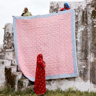 Mana 3-Piece Quilt Set
