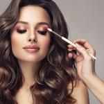 Make Up Artist