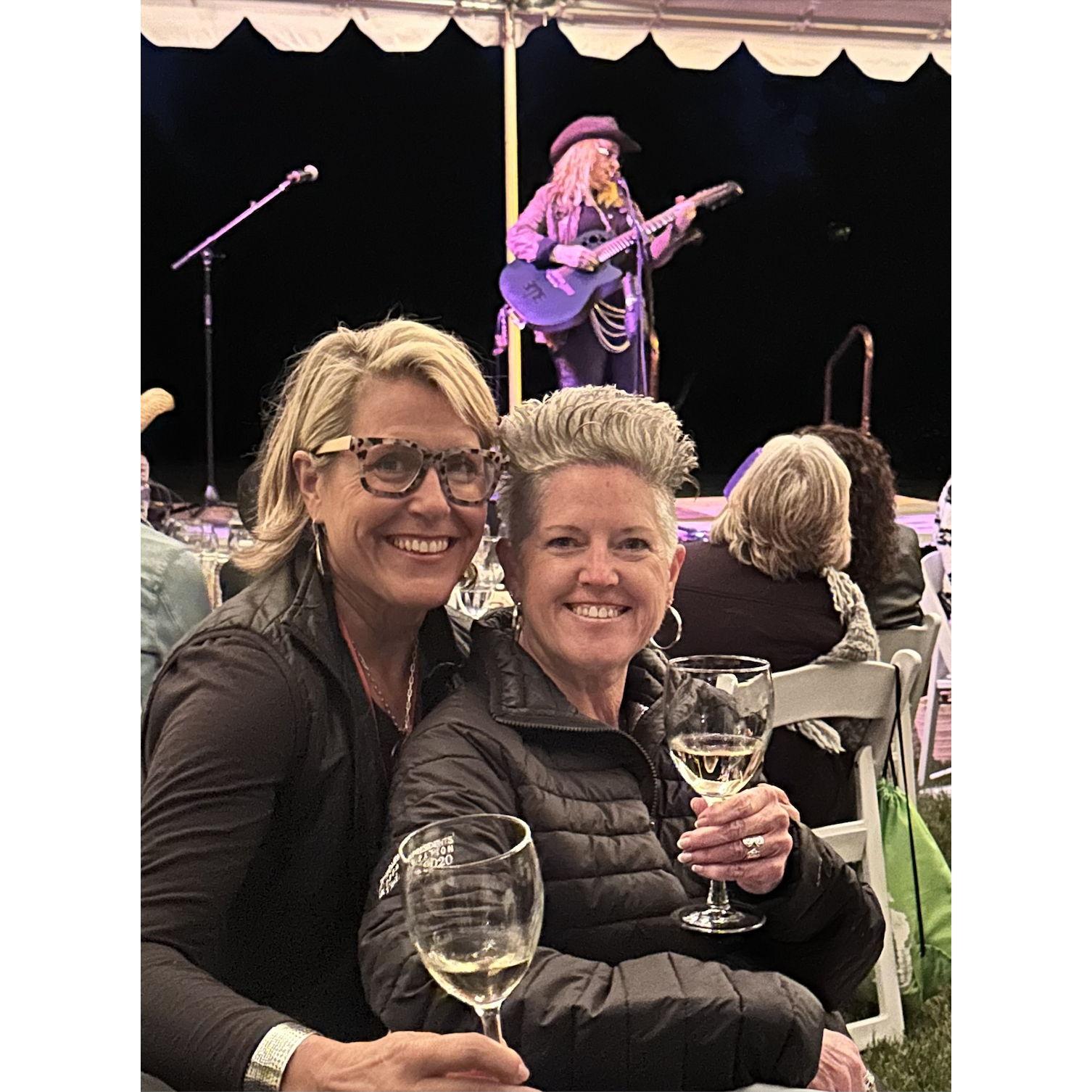 We had the privilege to be the wine sponsor at a charity event benefiting Melissa Etheridge's foundation along with Believe Ranch and Rescue. A truly magical night.