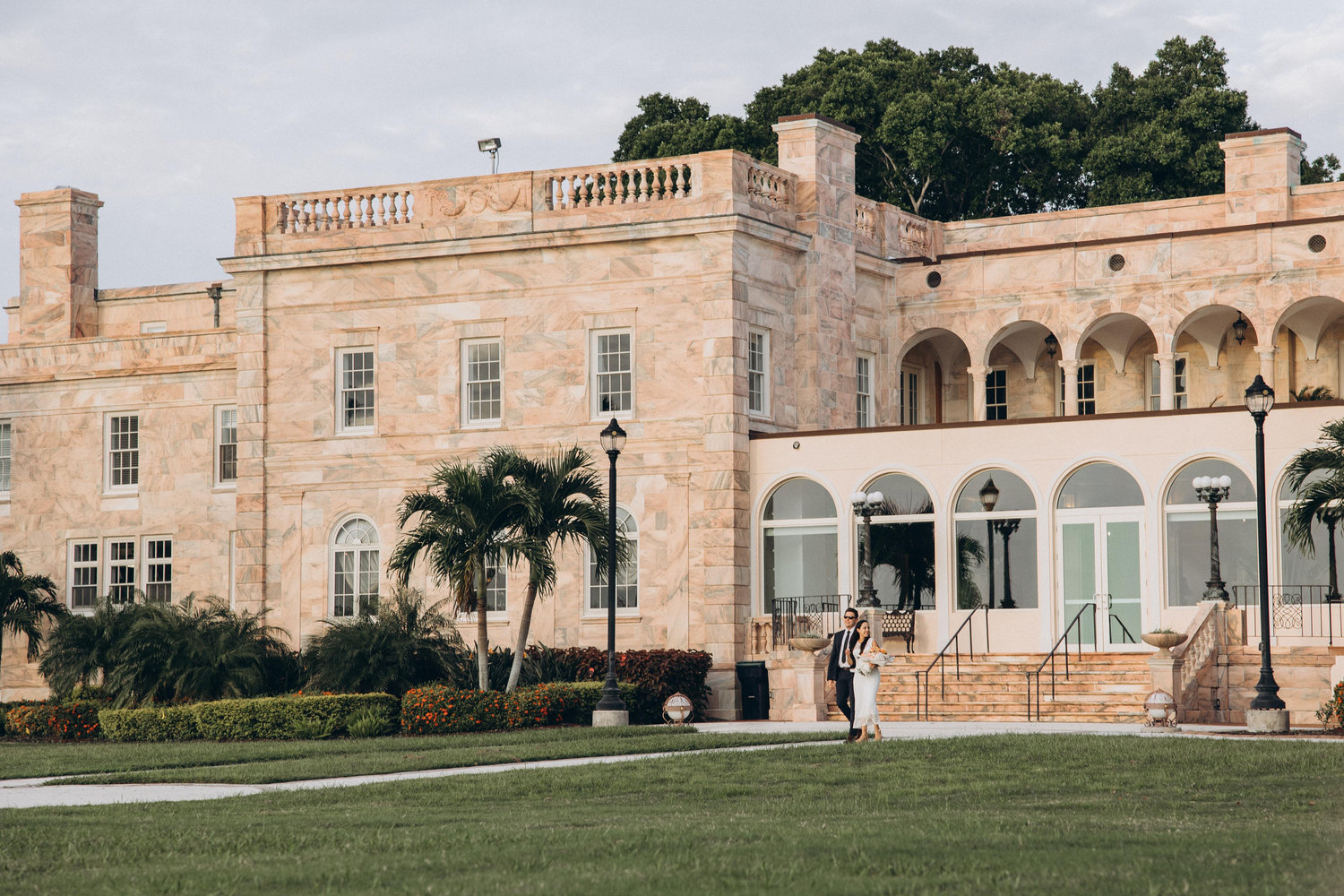 The Wedding Website of Grazielly Ribeiro and Daniil Muzalevskiy