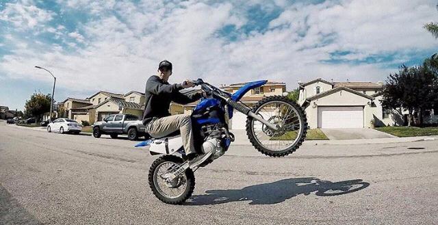 He’s a show off (and she loves it)