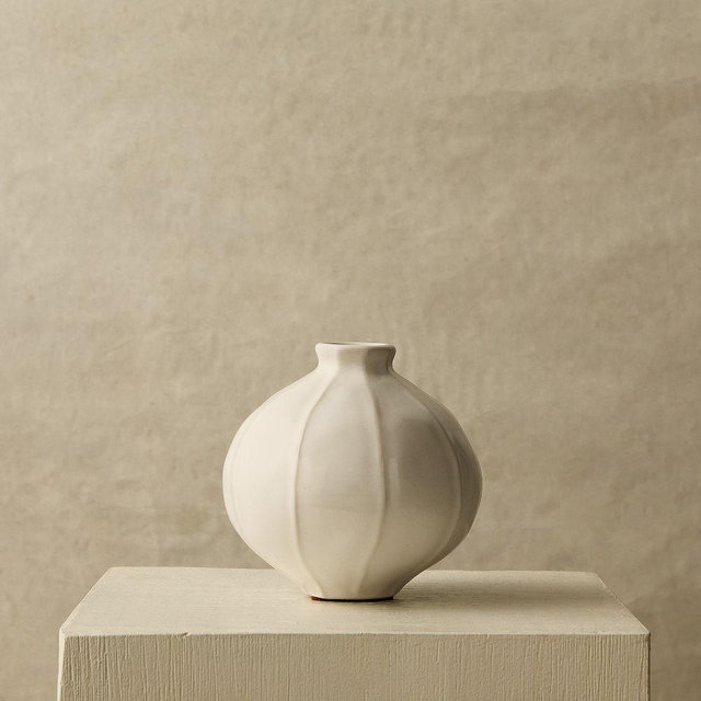 Florist Vases Round, Alabaster, Ceramic, 5"H