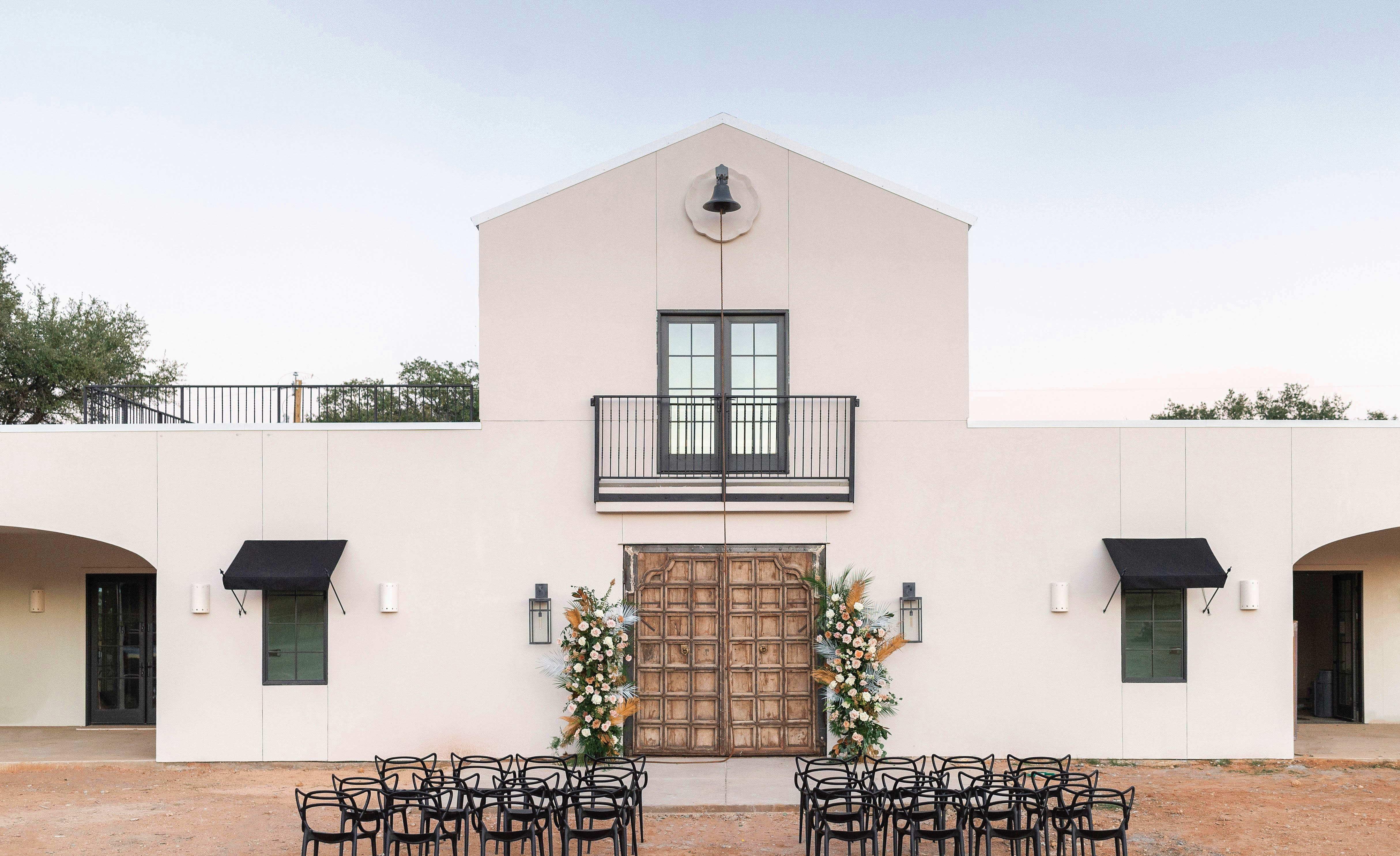 The Wedding Website of Celina Ruiz and Sean O’Connor
