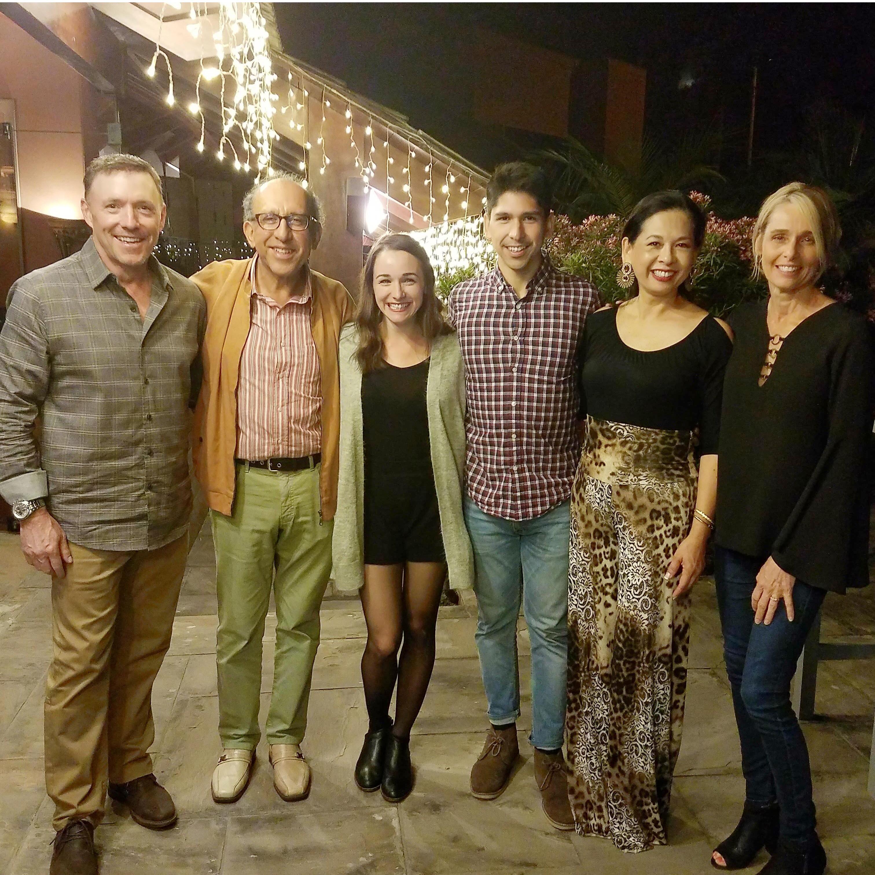 The Espinoza's host the Ursini's in Peru!
Los Espinoza dandole la bienvenida a los Ursini en Peru.