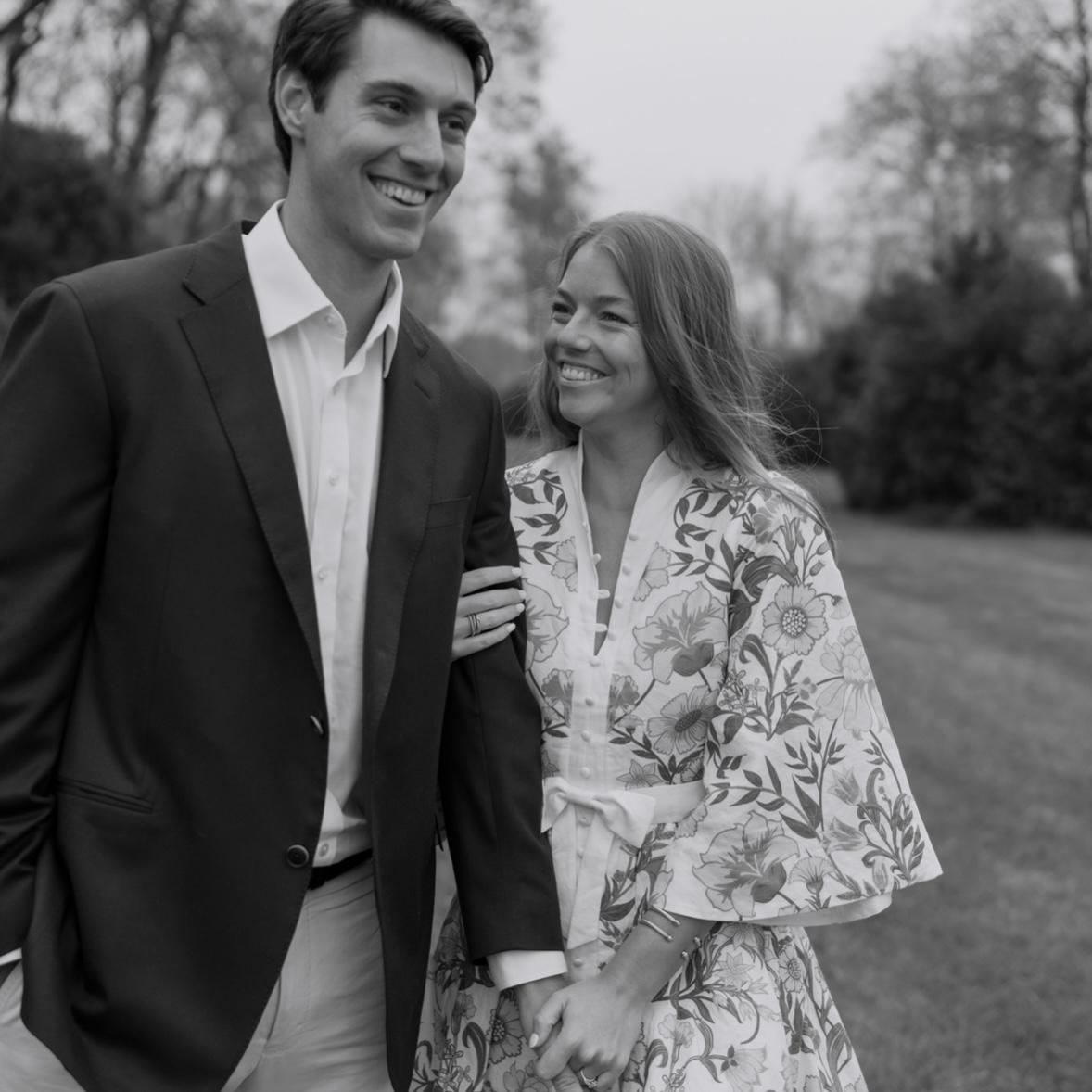 Squeezed in engagement photos by our incredible wedding photographer while spending a weekend in VA 🌈🩵