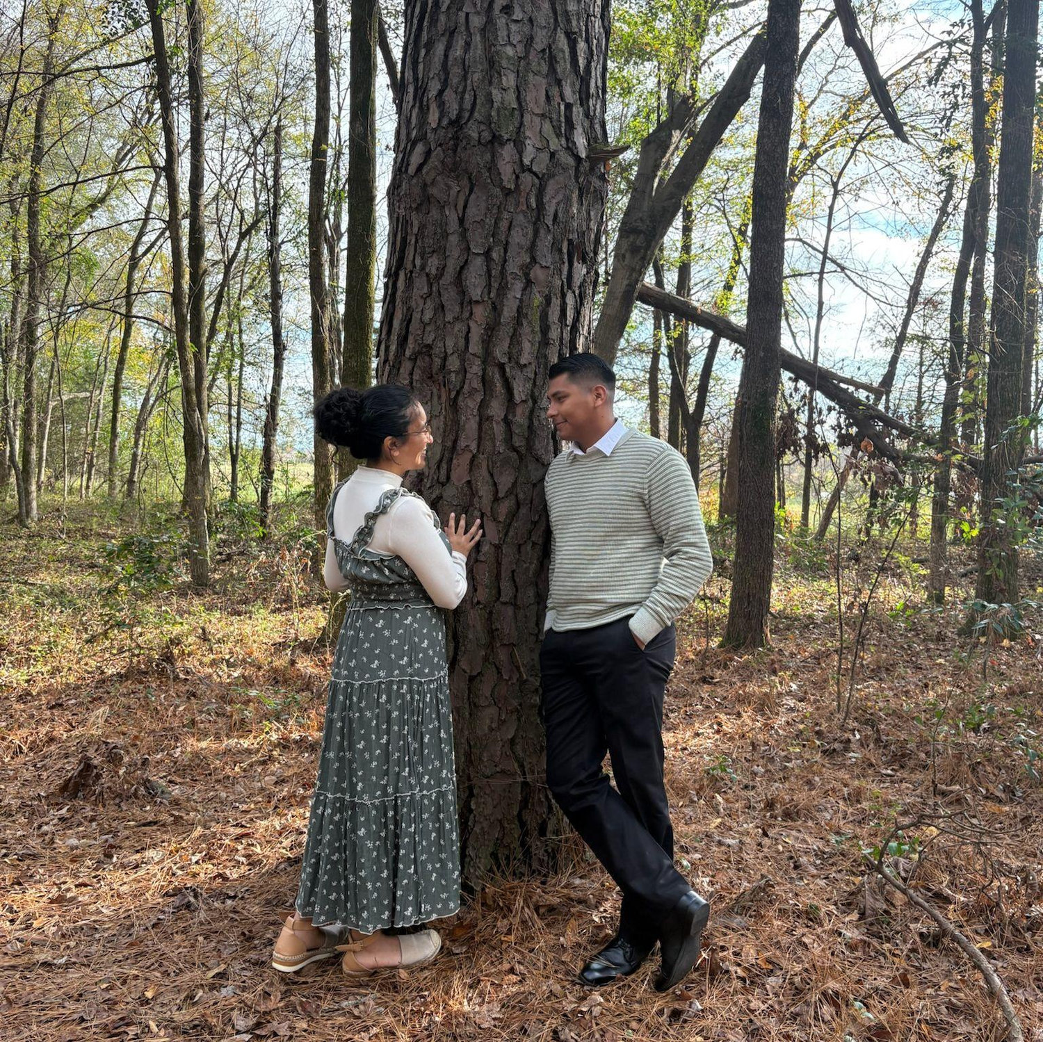 Minutes before the proposal, we were on a date at the park, taking these pictures (Nayely had no idea of what was coming after)!