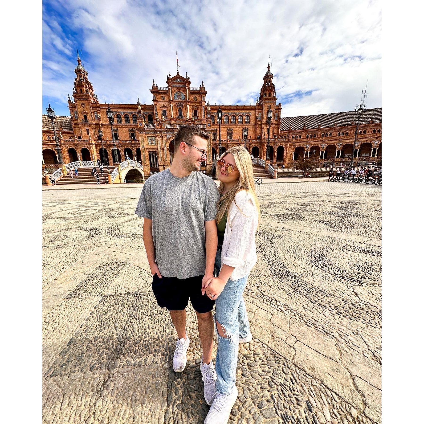 One of my favorite pictures of us from our trip to Spain! <3