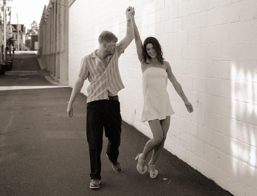 The Wedding Website of Mandi Gills and Austin Kaval