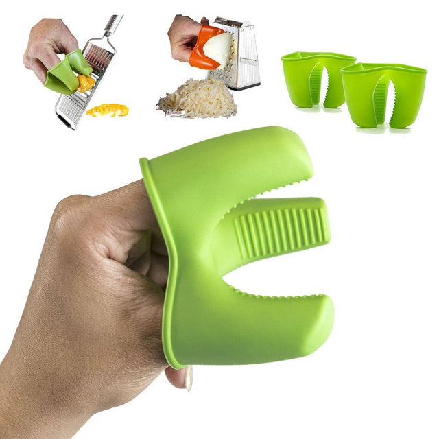 Ready Grips Silicone Finger Guard Protector for Grating Cheese & Vegetables with Mandolin Slicer, Kitchen Accessories, 2 Pack