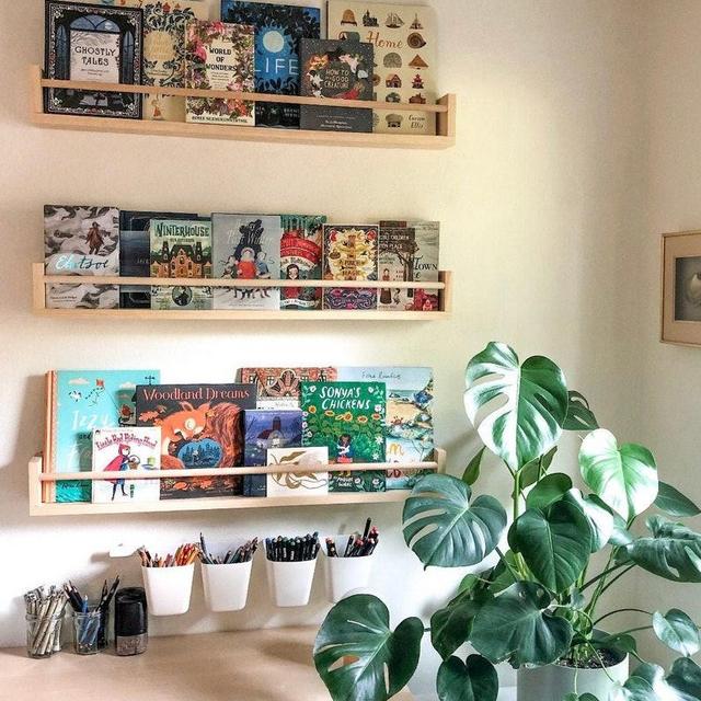 Nursery Bookshelves for Ferryn
