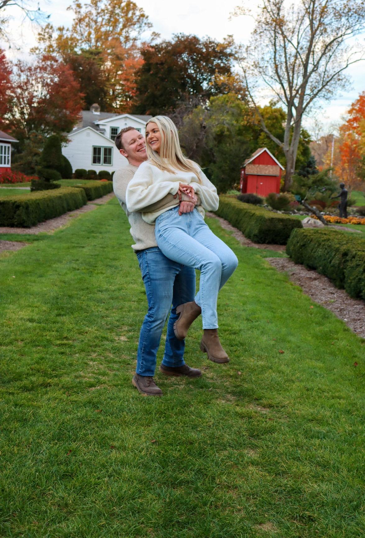 The Wedding Website of Donna Toth and Dylan Jenkins