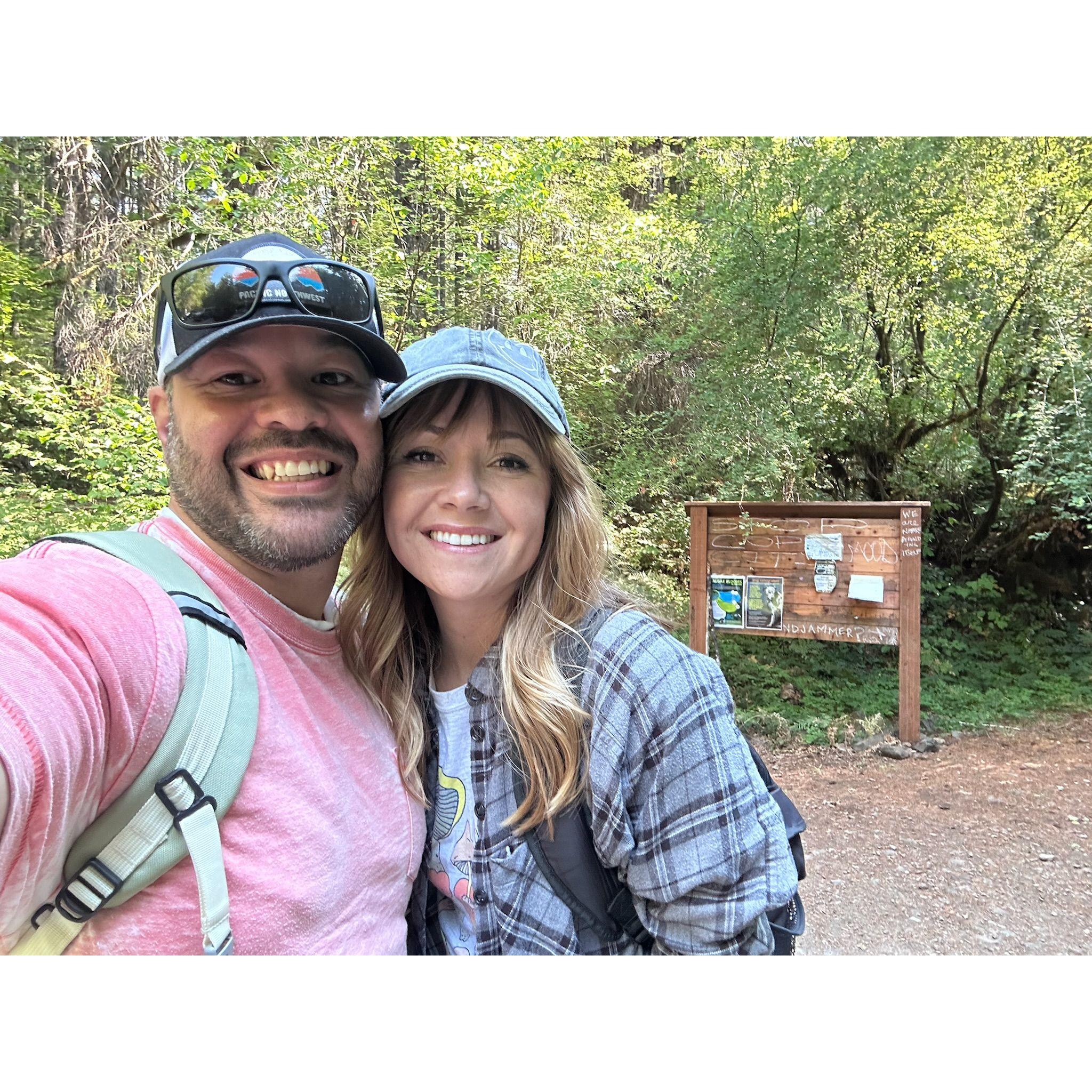 Off to Detroit Lake on our first date!
