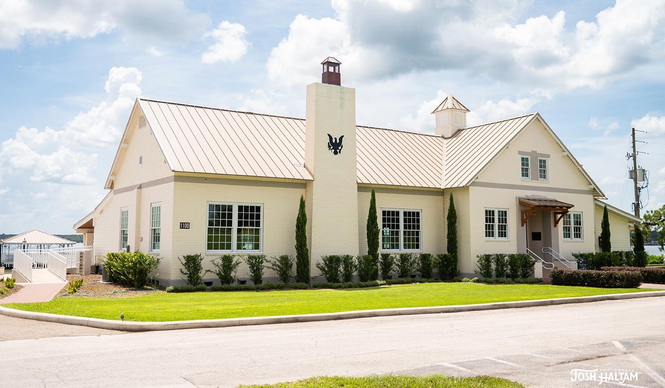 The Wedding Website of Deanna Adams and Thomas Effler
