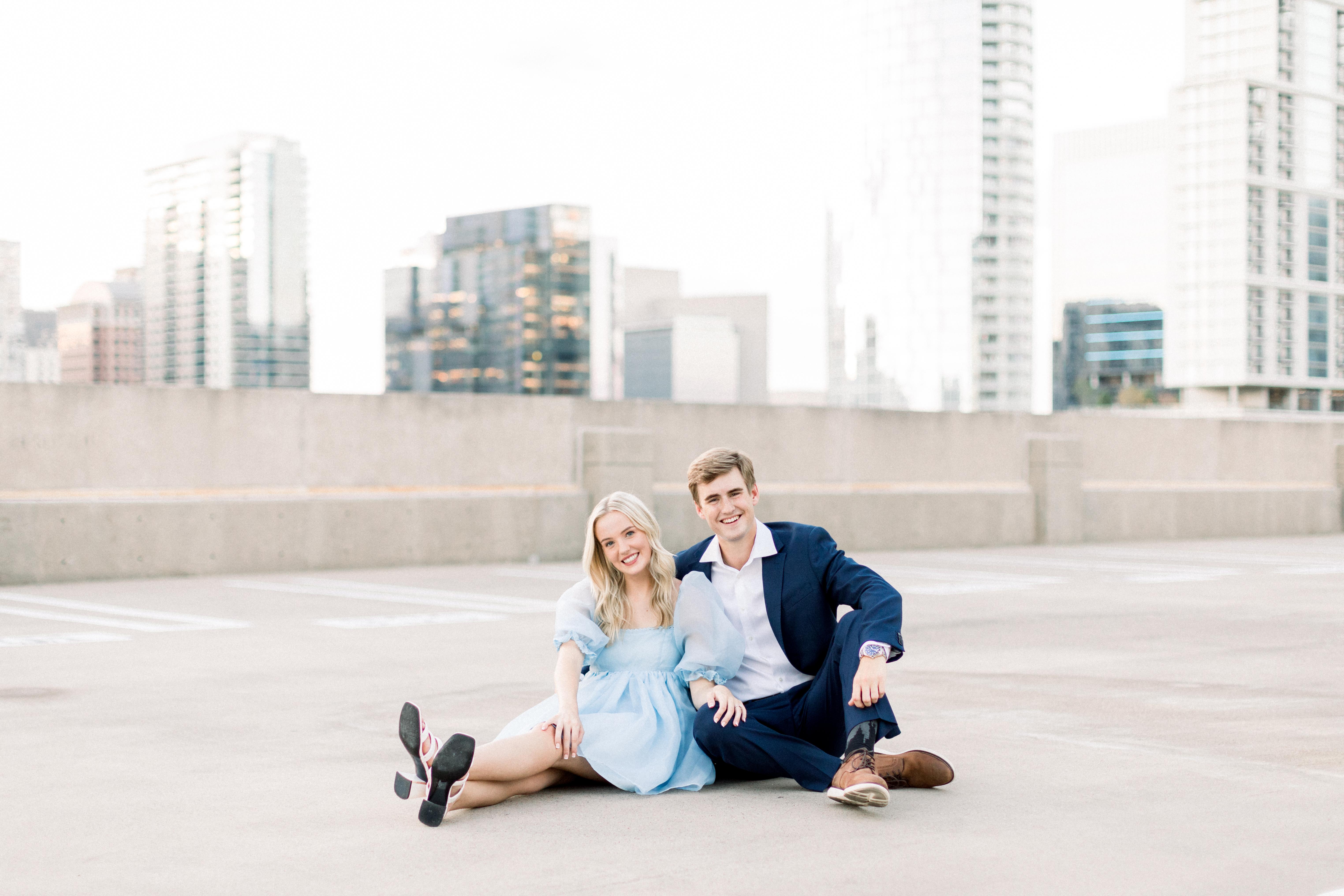 The Wedding Website of Lauren Hollin and Grant Moyers