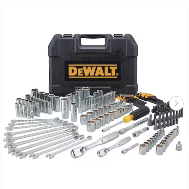 DEWALT Mechanics Tool Set (172-Piece) DWMT81533