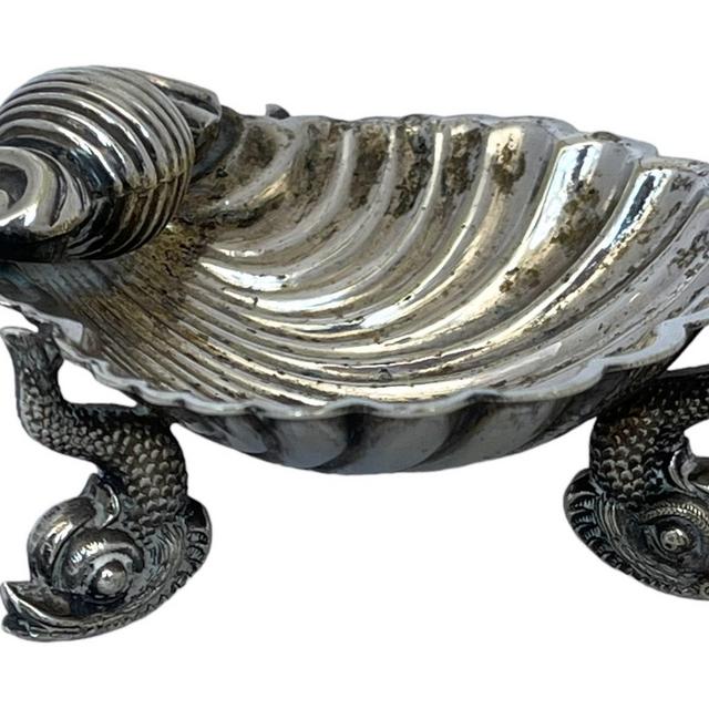 Antique Silver Plated Shell Dish With Fish Feet, Maltese Fish, Half Shell Clam Dish, Seashell, Clam Jewelery Tray, Scallop Shell Dish Koi