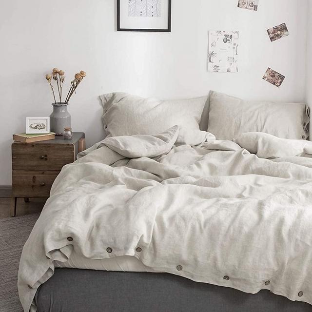 Simple&Opulence 100% Linen Duvet Cover Set with Coconut Button Closure Stone Washed - 3 Pieces (1 Duvet Cover & 2 Pillowcases) Soft Breathable Farmhouse - Linen, Queen Size