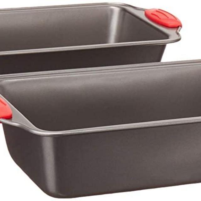 Amazon Basics Non-Stick Loaf Pan, 9 x 5-Inch, Gray with Red Grips, 2-Pack