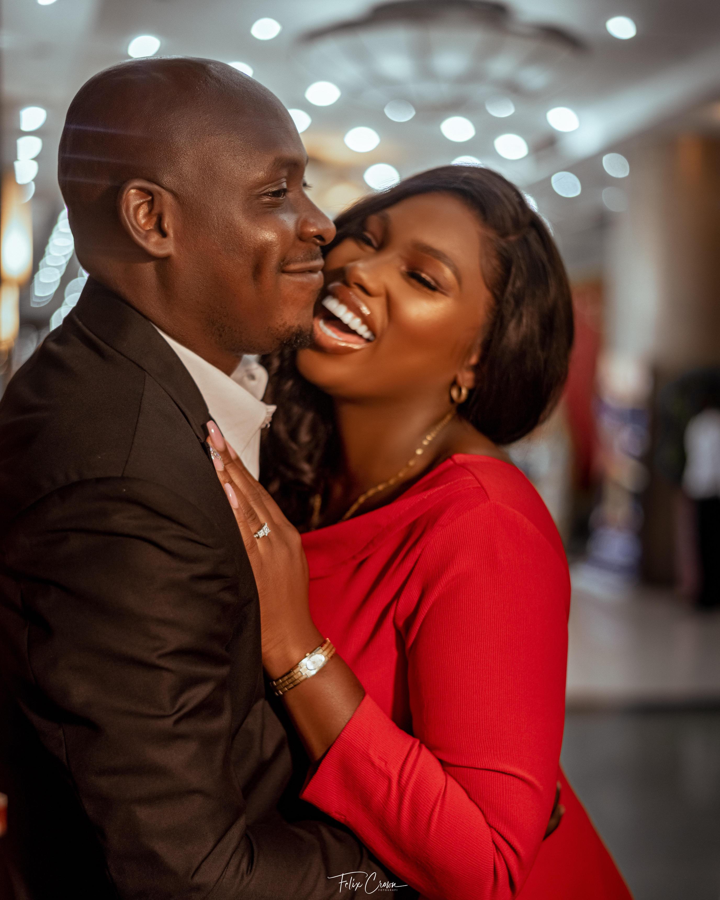 The Wedding Website of Olubunmi Otitoju and Damilare Oyewusi