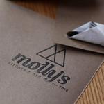 Molly’s Kitchen and Bar