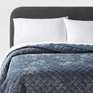 Luxe Diamond Stitch Velvet Quilt - Threshold™ Slate Blue Full/Queen