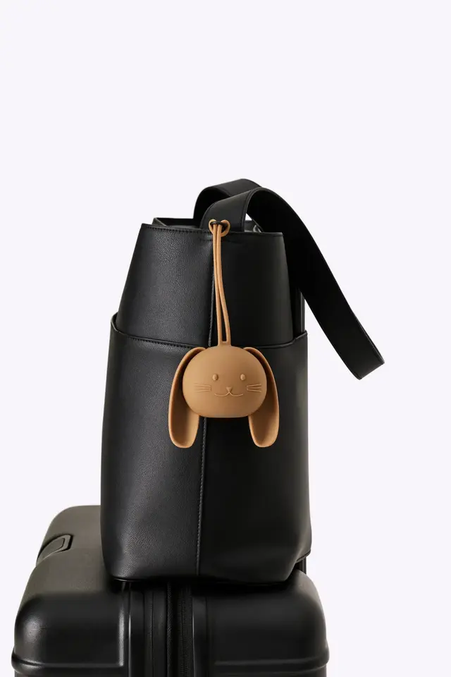 The Pacifier Holder in Hoppy