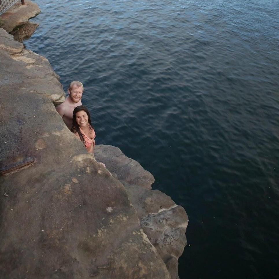 Cliff-jumping in Manly
