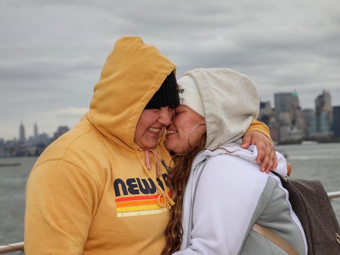 The Wedding Website of Michelle Rivera and Summer Minges