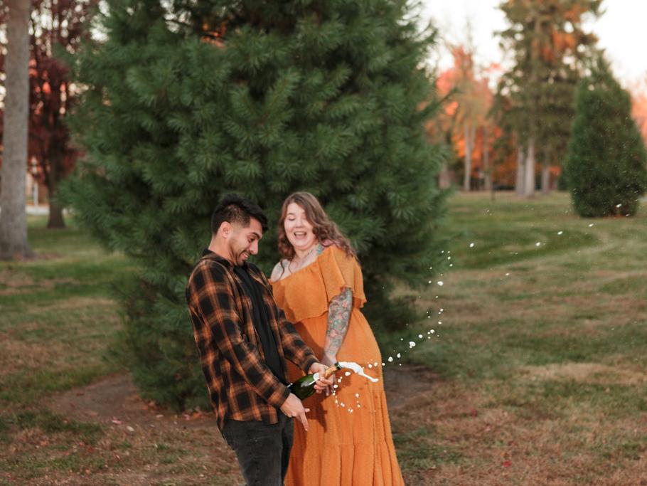 The Wedding Website of Lexi Searer and Christian Huron