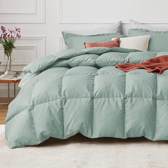 Bedsure Queen Comforter Sets - Sage Green Basket Weave Pattern Down Alternative Comforter Sets Box Stitching Duvet Insert, Lightweight All Season Bed Set with 2 Pillow Shams (Queen, 90x90'', 3 Pieces)