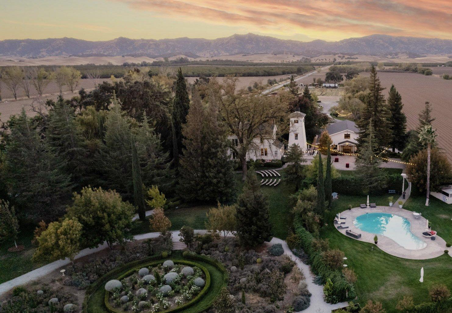 The Wedding Website of Natasha Surya and Austin Chao