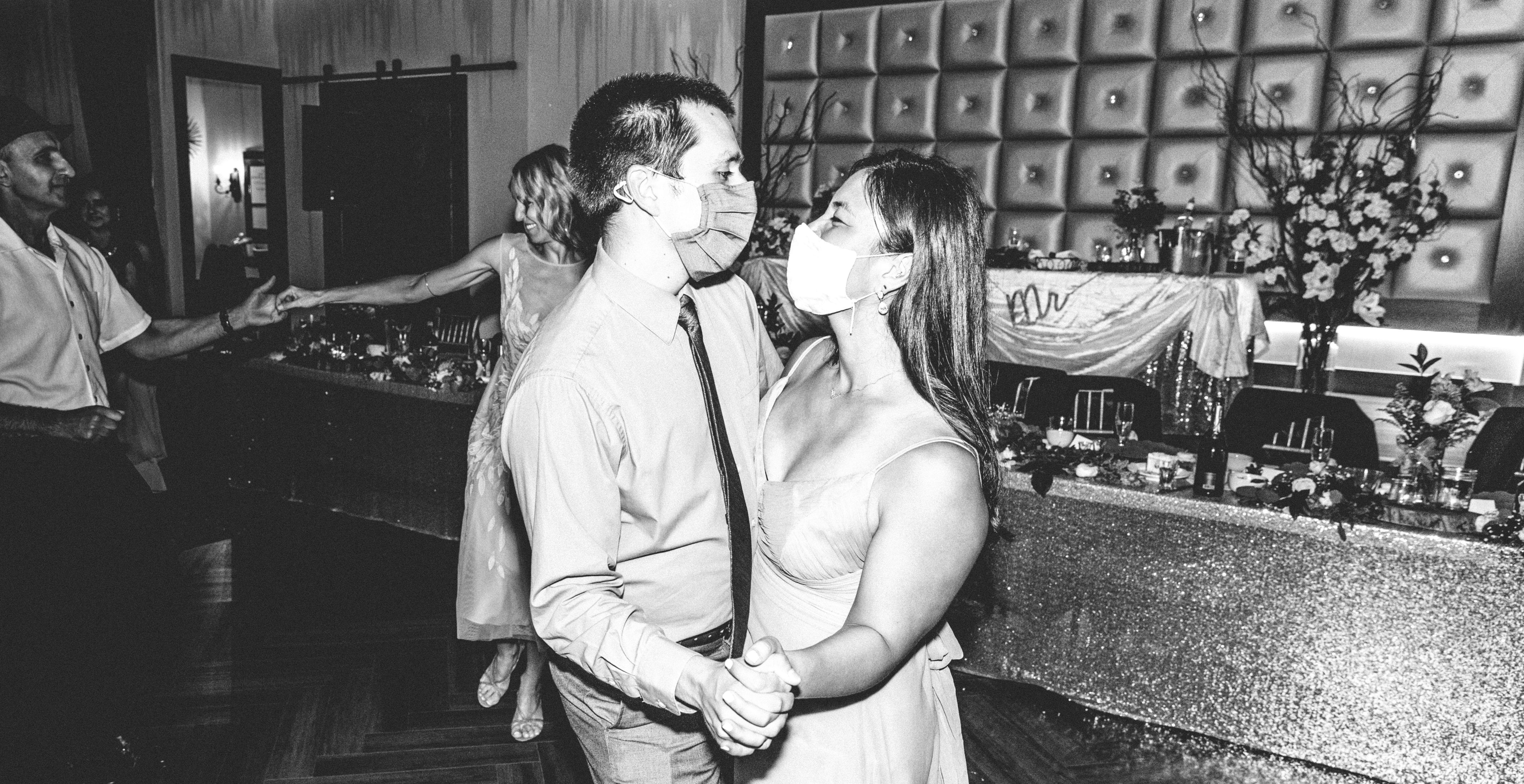 The Wedding Website of Jessica Tianqi Chen and Aaron Francis Holmberg